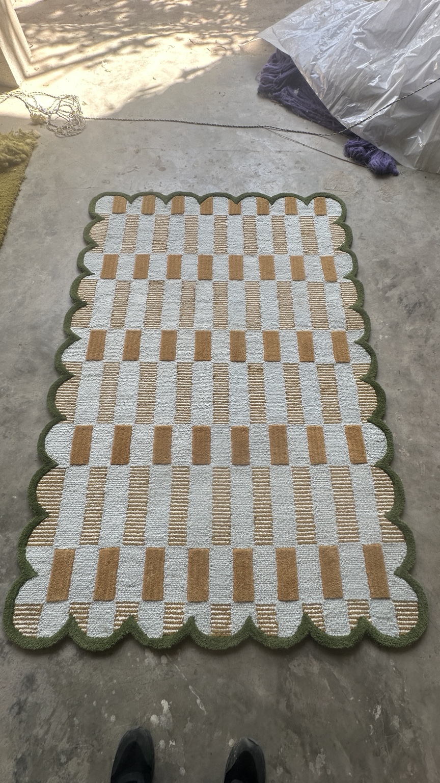 Scalloped Cream Lavender Rug